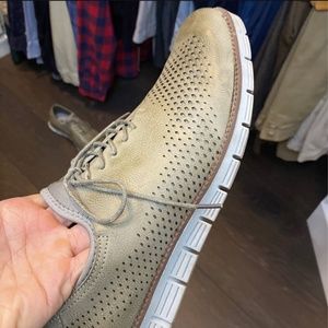 Dressy sneakers size 11